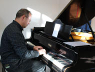 "Auf neuen Wegen, Märchen und Musik" im Bahnhof Bassum